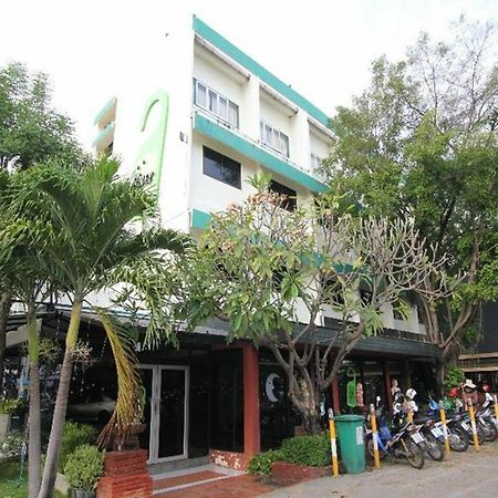 River Inn Kanchanaburi Exterior foto